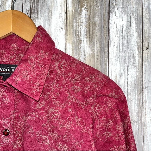 Woolrich Rosebud Pink Velvet Printed Snap Button Down Women’s Small Shirt - Picture 4 of 5